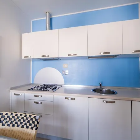 Solidago Aparthotel Tirrenia