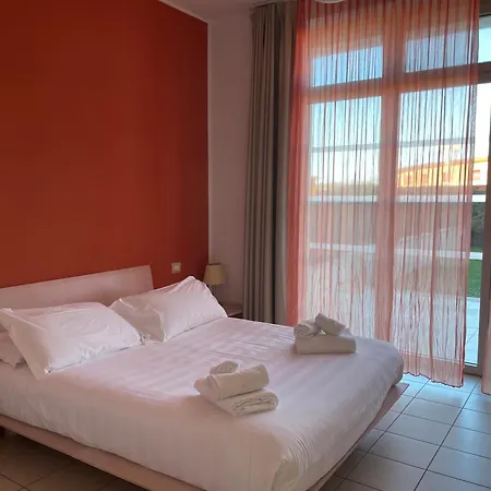 Solidago Aparthotel *