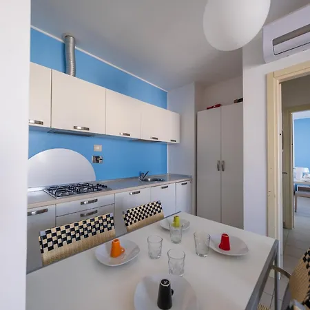Apart Otel Solidago Tirrenia