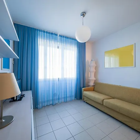 Solidago Aparthotel