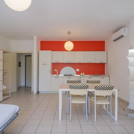 Apart Otel Solidago Tirrenia