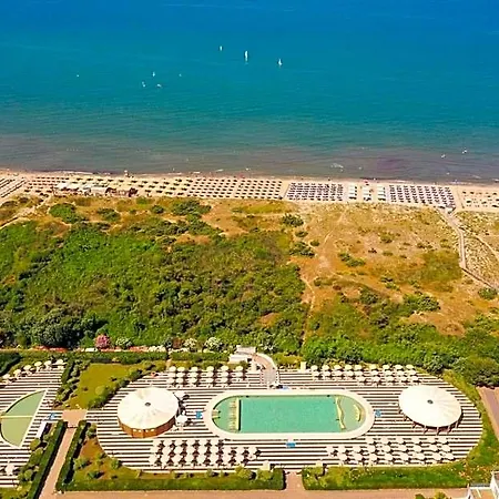 Apart Otel Solidago 3*