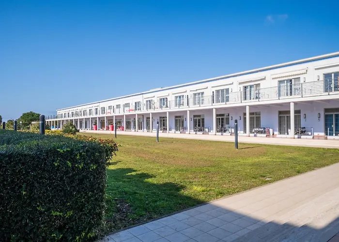 Solidago Aparthotel 3*