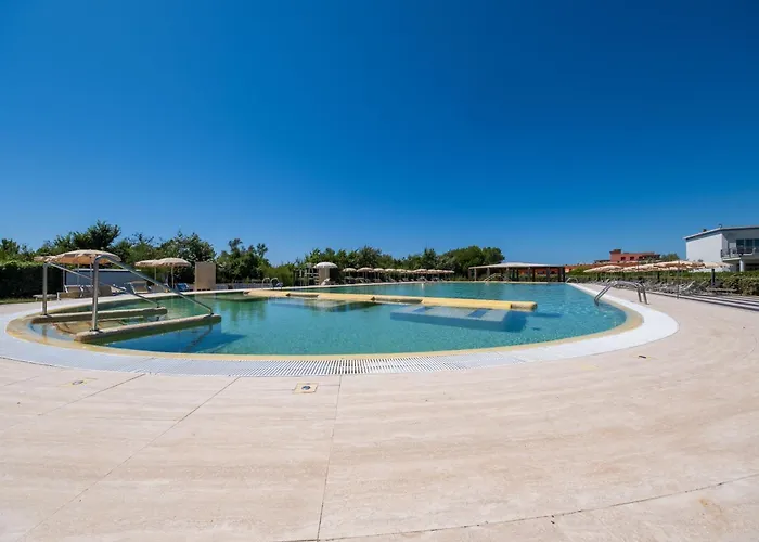 Solidago Aparthotel Tirrenia