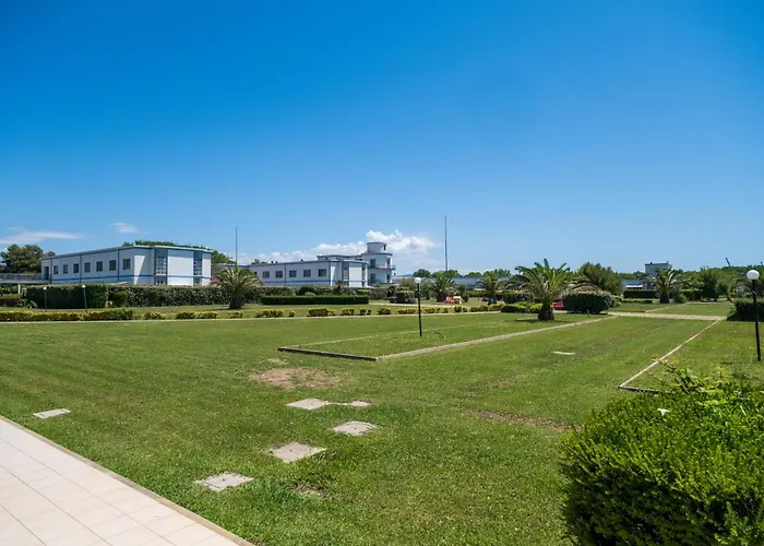 Solidago Aparthotel Tirrenia