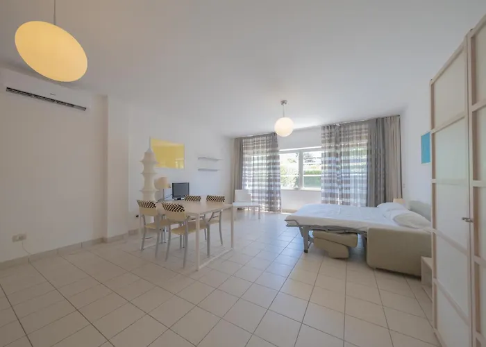 Aparthotel Solidago Tirrenia