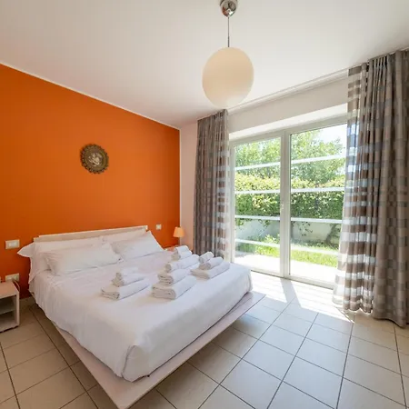Aparthotel Solidago Tirrenia